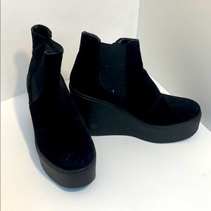 TOPSHOP Heeled Boots